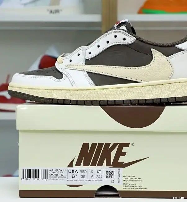 MOCHA X SCOTT 1 JORDAN TRAVIS OG AIR REVERSE LOW 0619